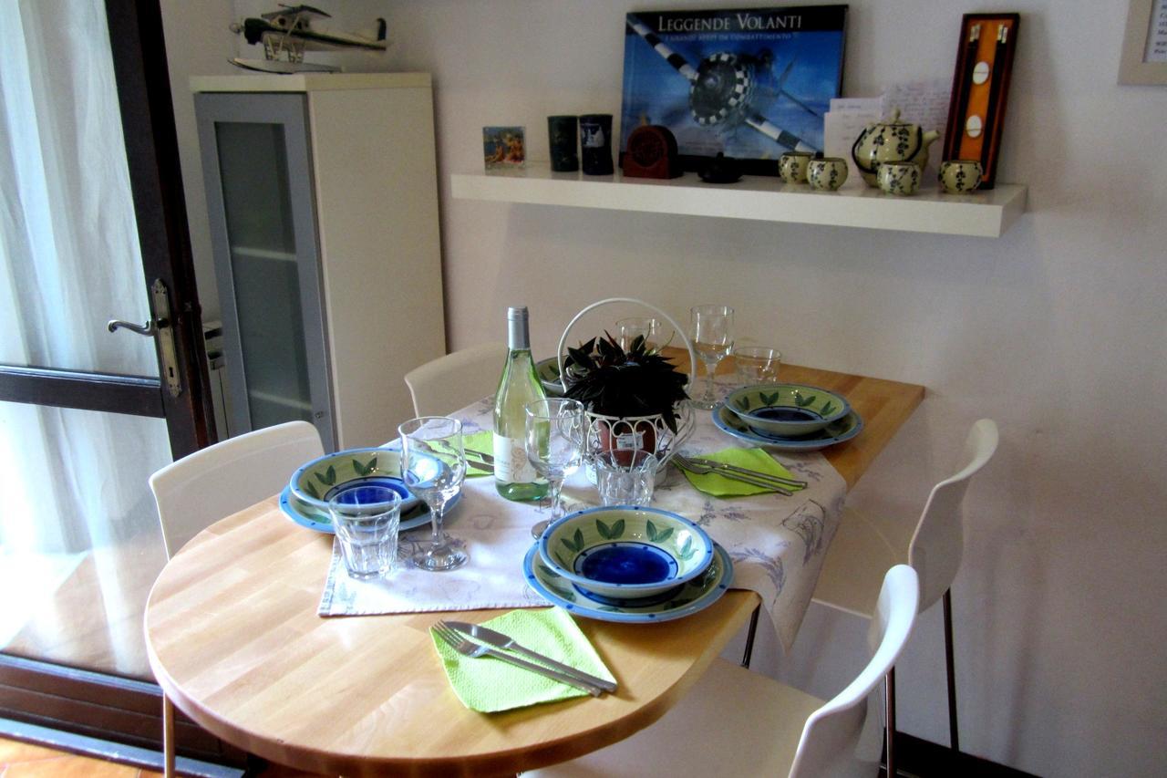 Garden Sweet House Desenzano Apartment Desenzano del Garda Bagian luar foto