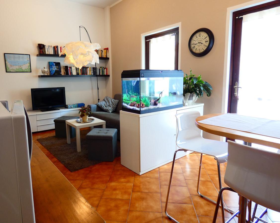 Garden Sweet House Desenzano Apartment Desenzano del Garda Bagian luar foto